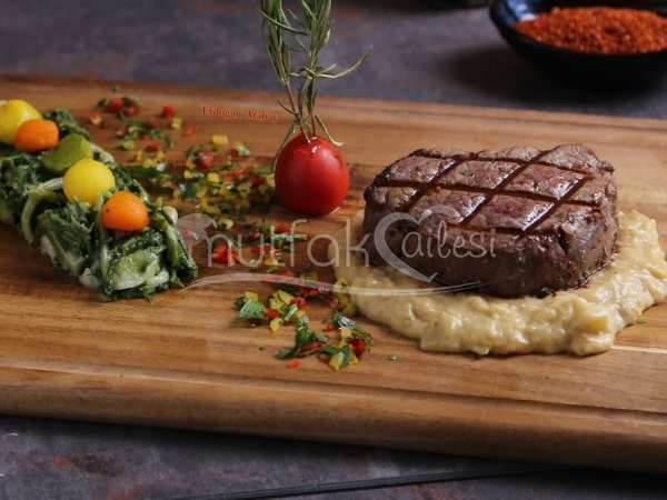 Ana Yemek Sunumları