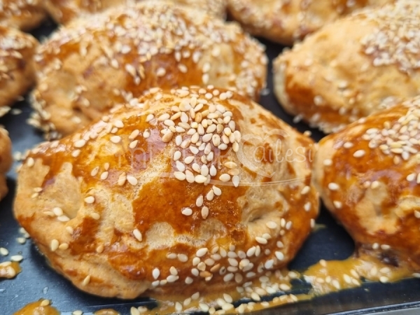 Peynirli Poğaça ( Anne Poğaçası )